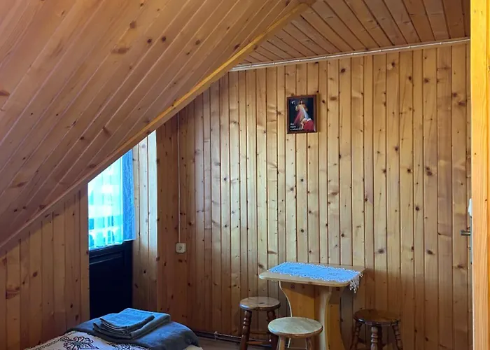 U Ligasa בית חווה בוקוווינה טטז'אנסקה